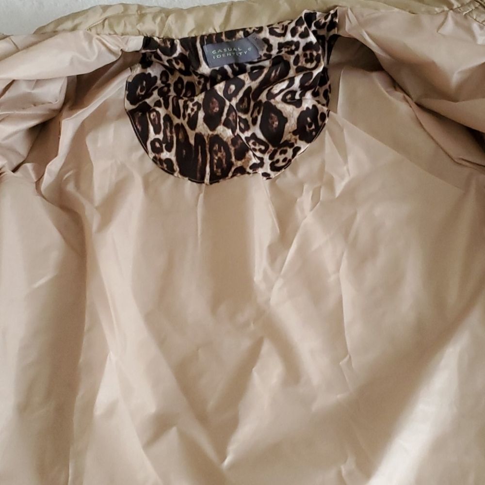CASUAL IDENTITY creme puffer jacket - Picture 4 of 7